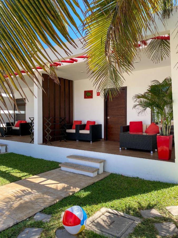 Hotel El Faro Monterrico Luaran gambar