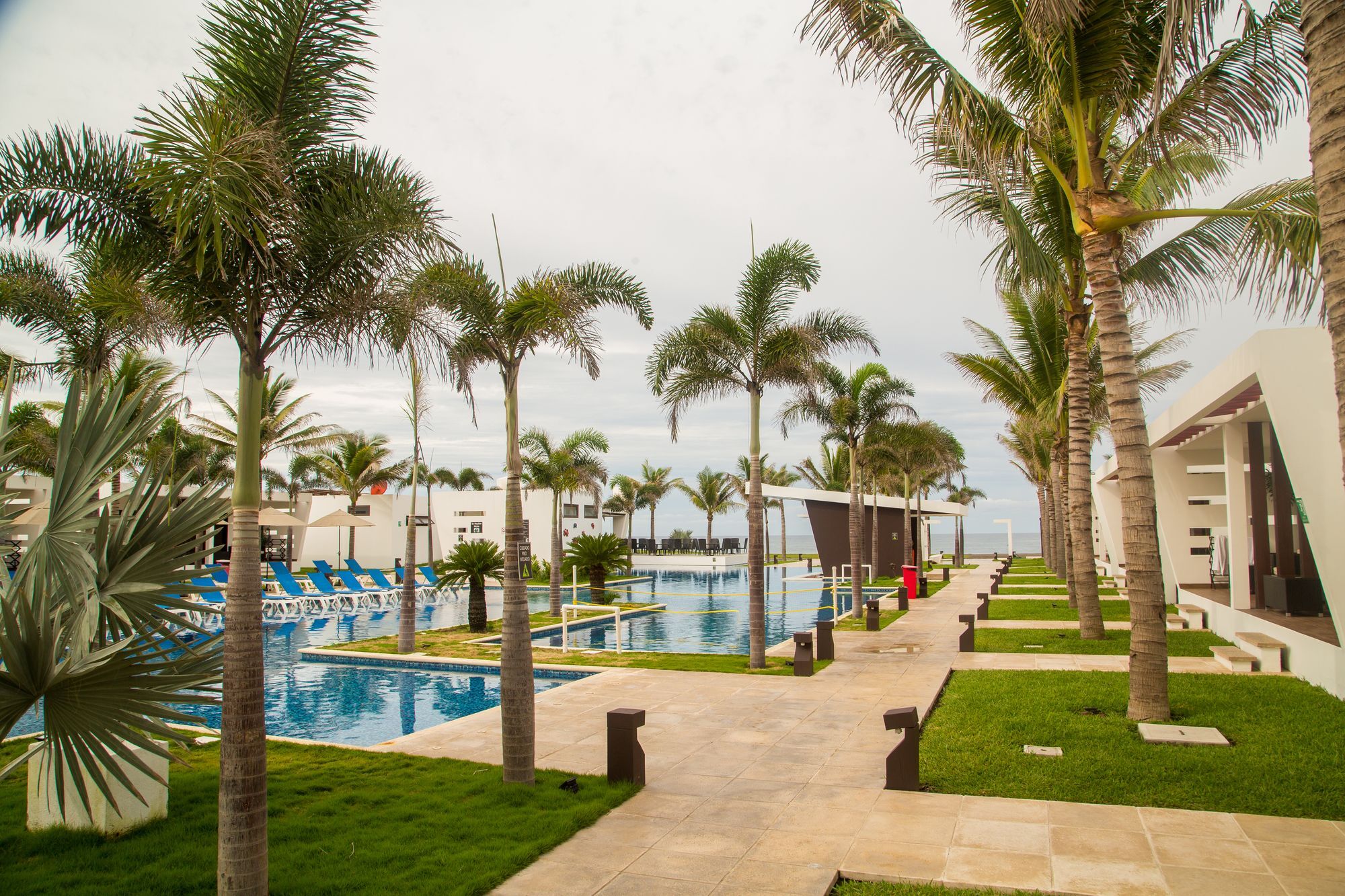 Hotel El Faro Monterrico Luaran gambar